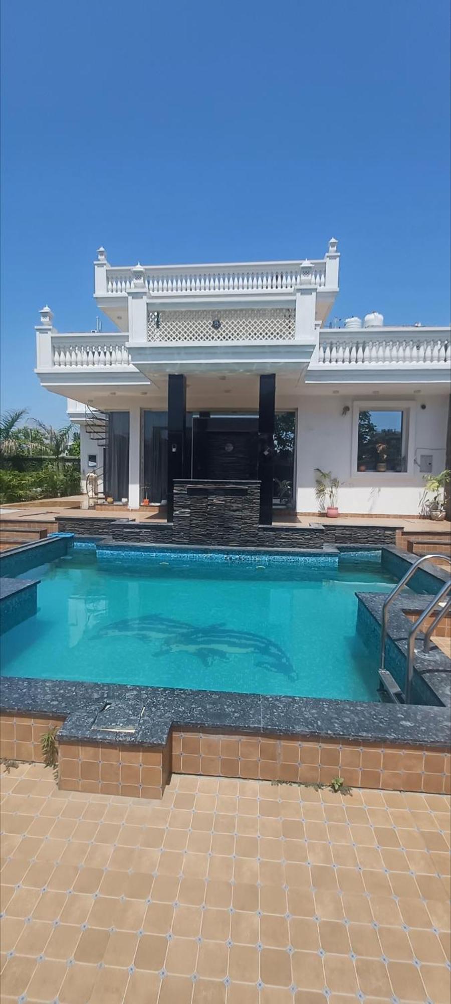 Greystone Villa, Swiming Pool , Bbq , Big Garden, Pool Table, Party Speaker, Bathtub, Kitchen, 15Mins To Golden Temple Amritsar Eksteriør bilde